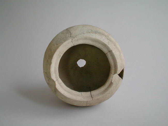 一宮市博物館データ検索システム｜土師器：S字状口縁台付甕