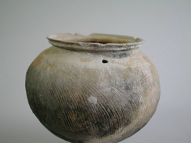 一宮市博物館データ検索システム｜土師器：S字台付甕