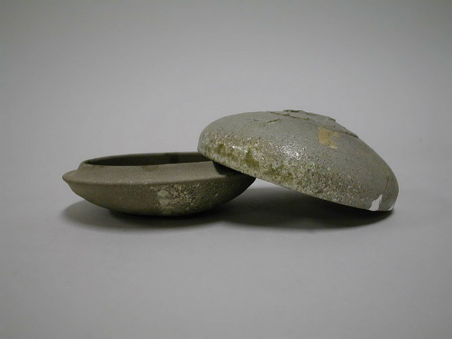 一宮市博物館データ検索システム｜須恵器：蓋杯